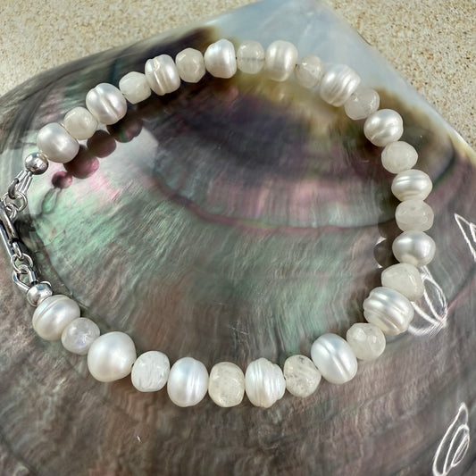 Pearl Moon Bracelet