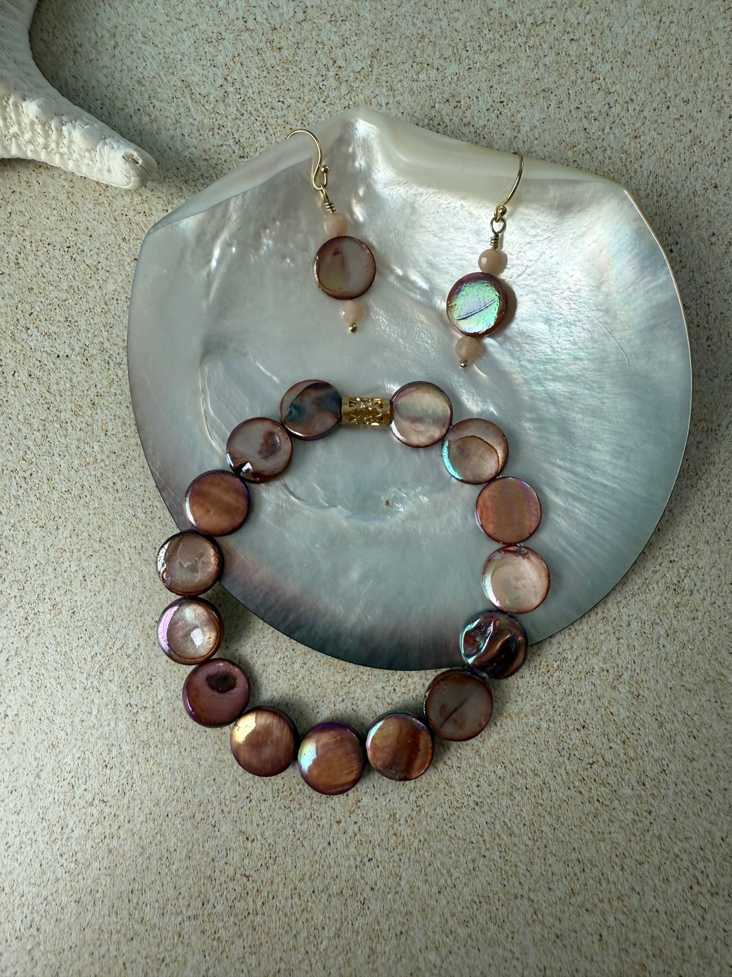 Pink Shell Stretch Bracelet