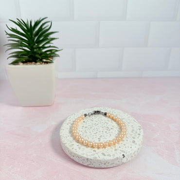 2.22.26WS Peach Pearl Bracelets Workshop