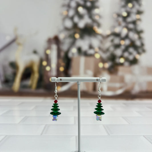 12.10.25 Christmas Tree Earrings & Bracelet Workshop