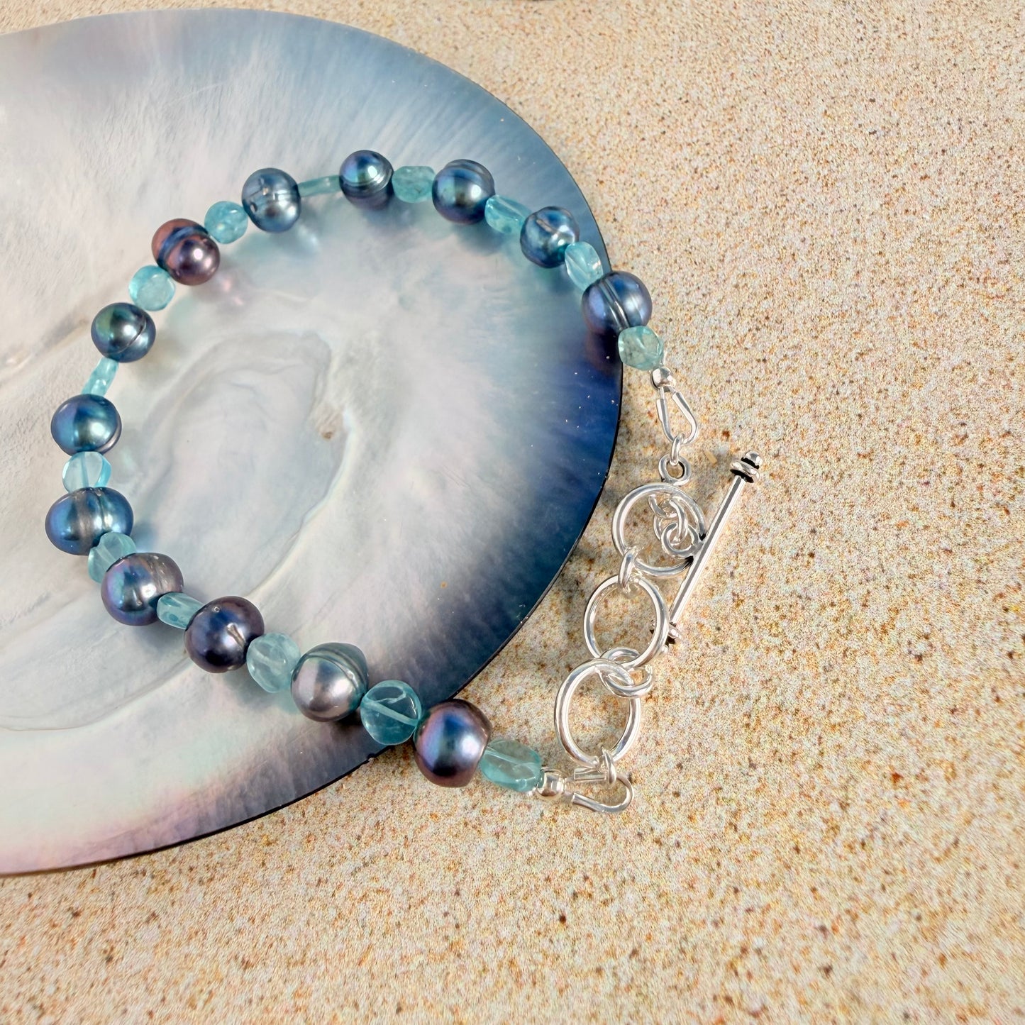 Apatite & Peacock Pearl Bracelet