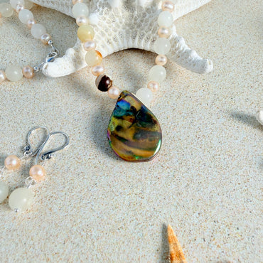 Italian Onyx & Pearl Necklace