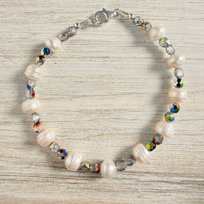 Pearly Shimmer Bracelet