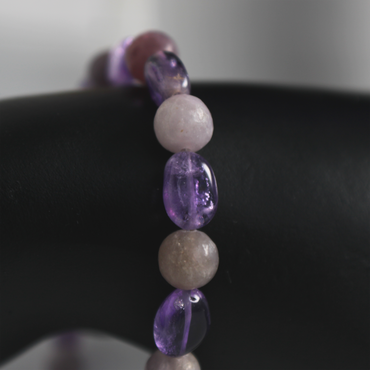 Lilac Stone & Amethyst Bracelet