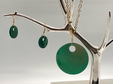 Load image into Gallery viewer, Green Agate Disc Necklace + Earrings Set
