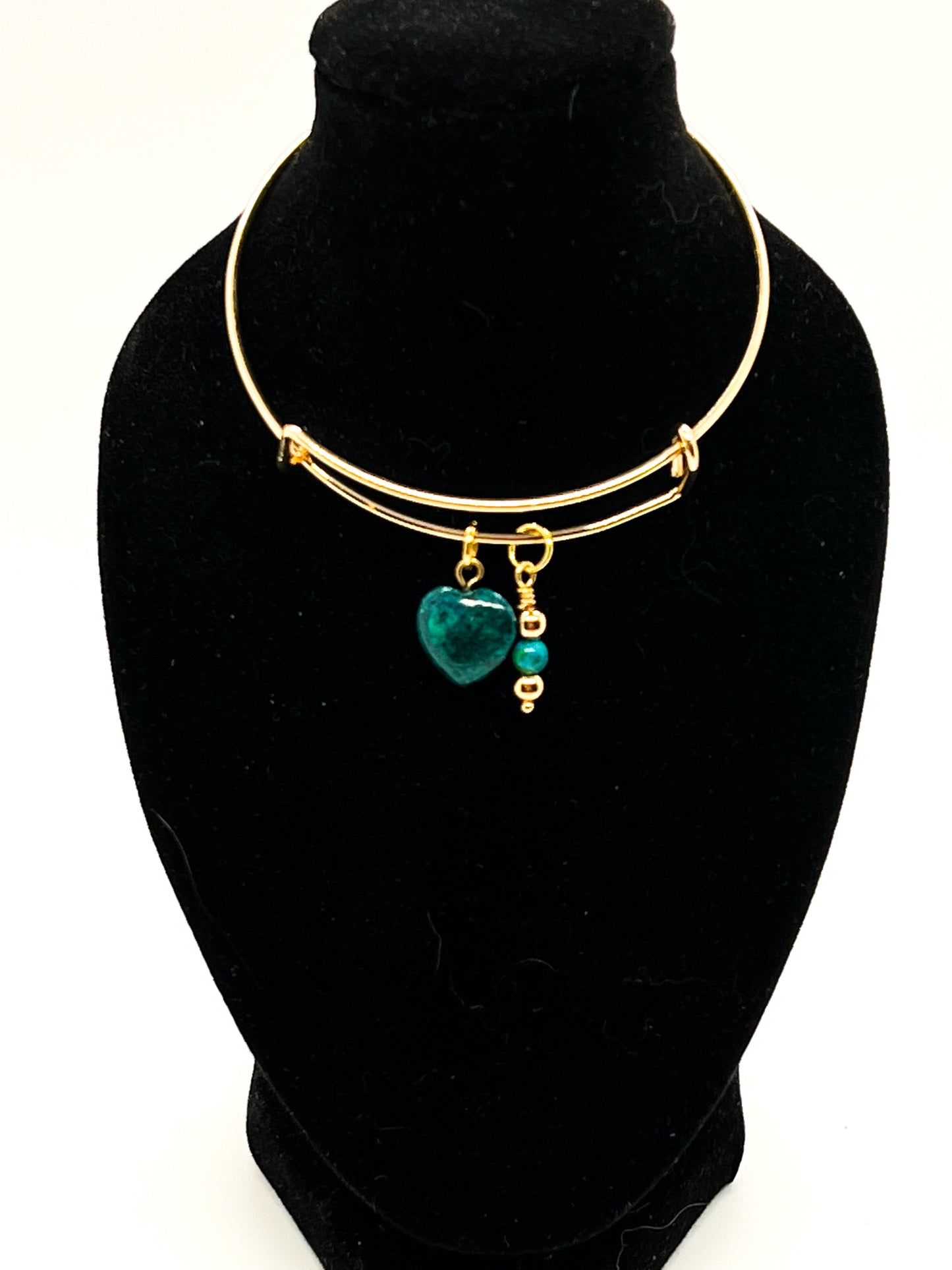 Green Riverstone Heart Bangle